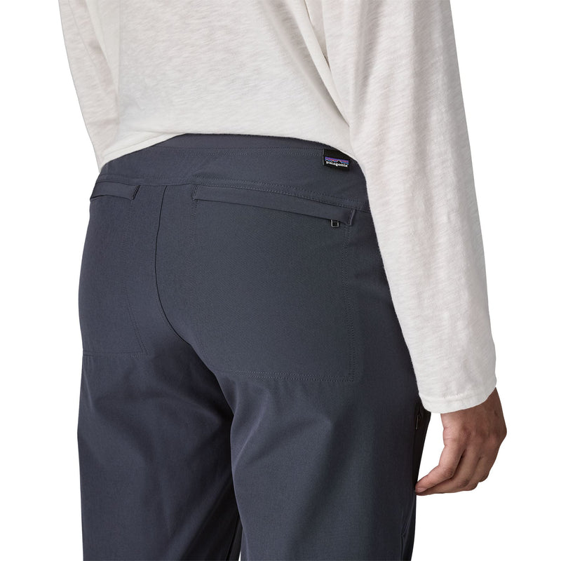 W's Happy Hike Studio Pants | SMDB