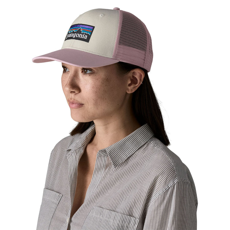 Gorra P-6 Logo Trucker | Back WIQV