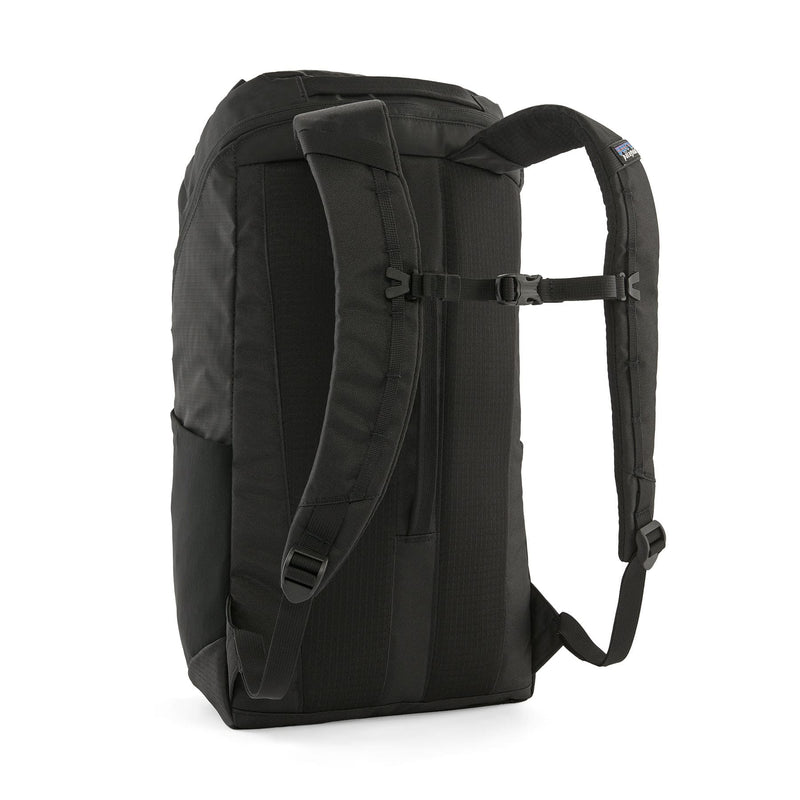 Mochila Black Hole® Pack 25L | BLK