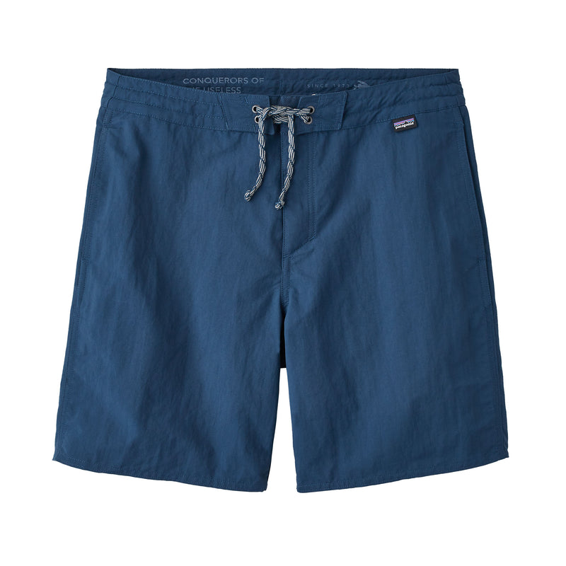 M's Wavefarer Hybrid Walk Shorts - 18 in. | Front TIDB